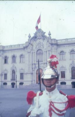 [Palácio do Governo do Peru]